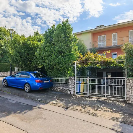Divano Apartment