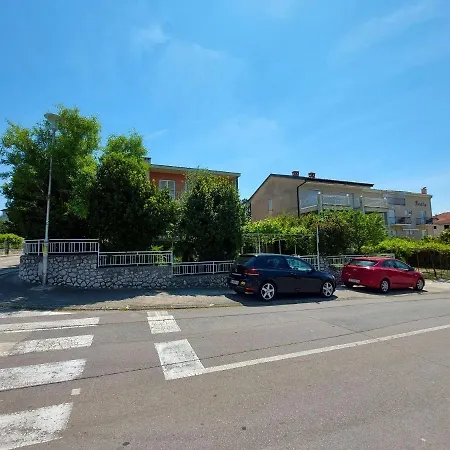 Apartment Divano *